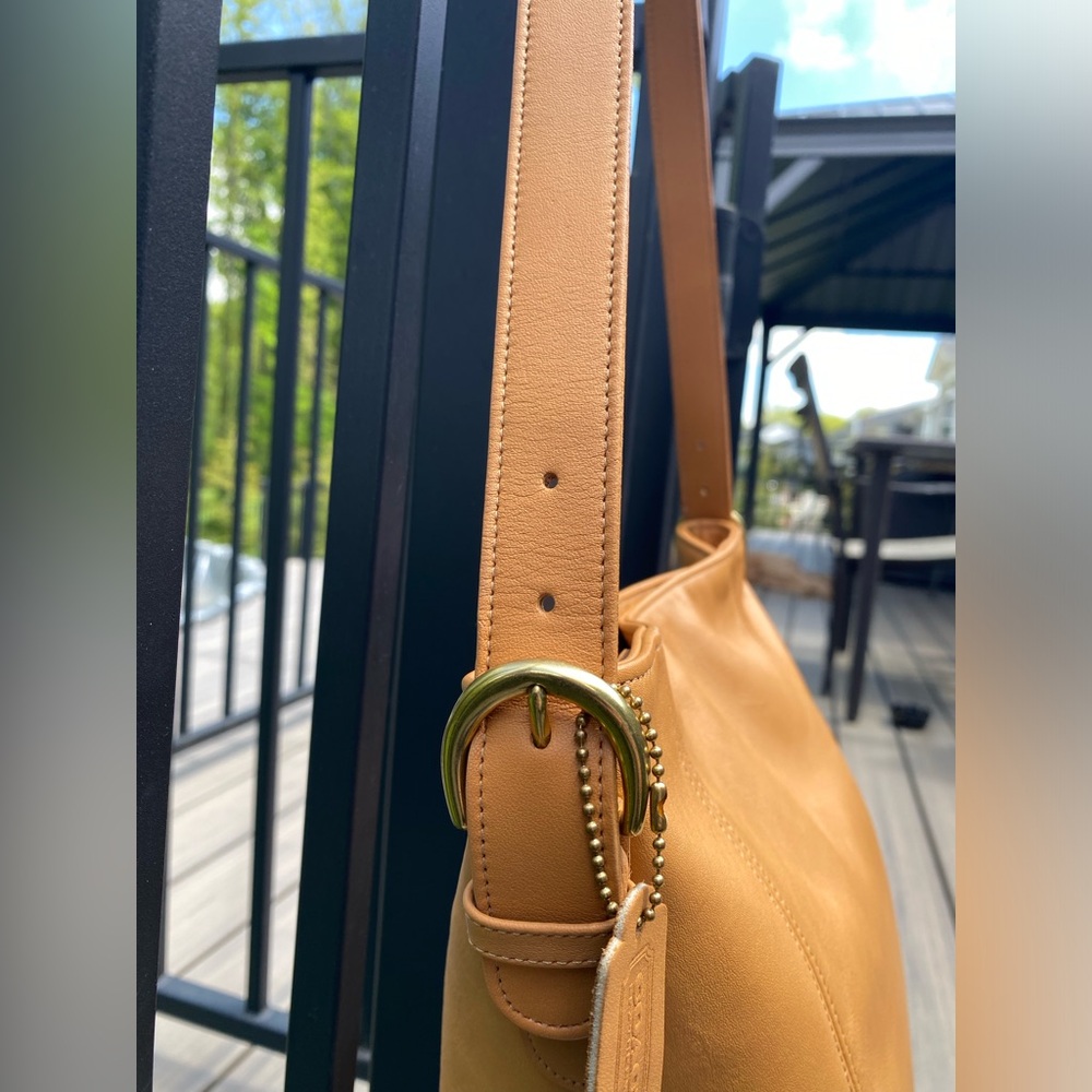 Vintage Coach Monterey Hobo #4027 Butterscotch Leather Shoulder Bag w/ Hangtag - Picture 7 of 16